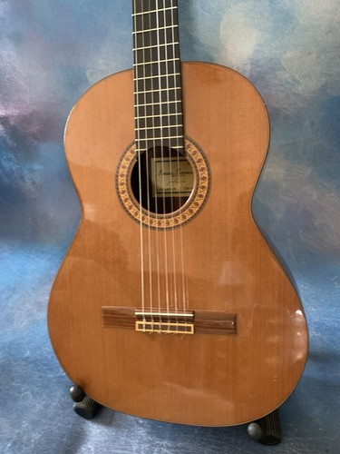 Raimundo classical guitar - classical,