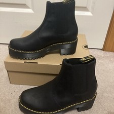 Dr. Martens Rometty Chelsea