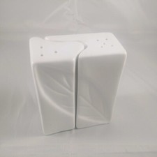 Set Saliera e Pepiera da Tavolo Decoro Foglia Ceramica Bianca 7,2 x 3,2 x 8,7 cm