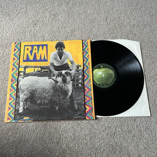 Paul and linda mccartney - paul,