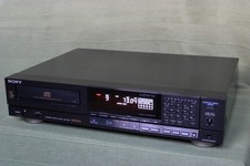 Sony CDP-950 + FB **** 1 anno
