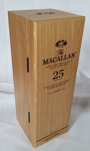 The macallan year - 25,