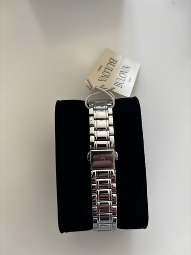 Bulova diamonds 96p152 - bulova,