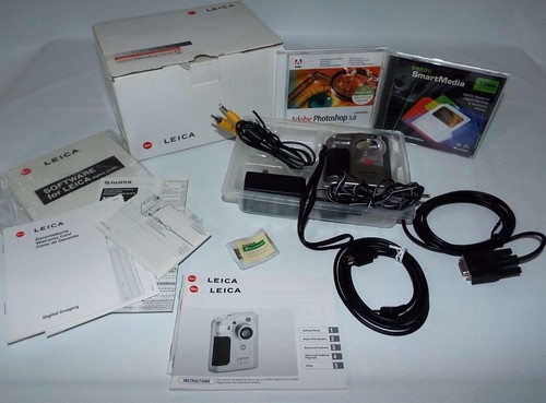 Fotocamera digitale compatta