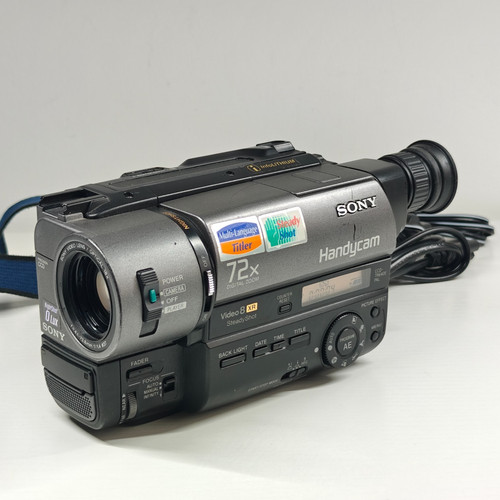 Sony handycam ccd tr640e - handycam, ccd-tr640e