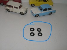 D07, DINKY X 4 Pneumatici