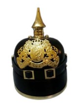 Elmetto Pickelhaube prussiano