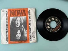 Vinile 45 Giri John Lennon Plastic Ono Band - Woman is the nigger of the world