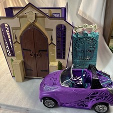 Monster High 2011 Playset