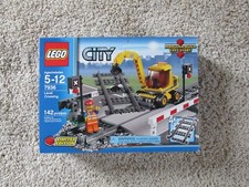 NISB LEGO Passaggio a livello della città (7936)