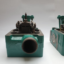 X1 Volvo Penta Testa Cilindro