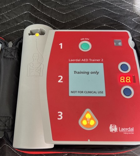 Laerdal aed trainer - aed,