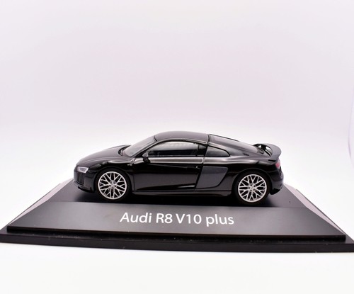 Modellino auto scala - auto, 1:43