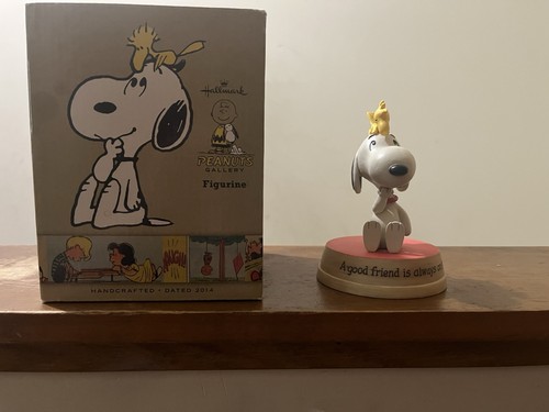 Figurina hallmark peanuts - hallmark,