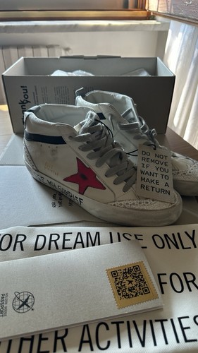 Golden goose - golden,