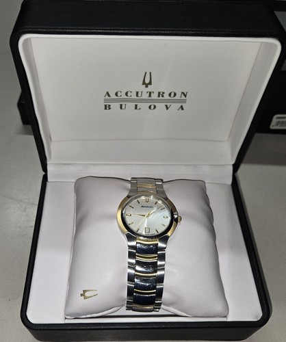 Accutron bulova torino 28b66 - bulova,