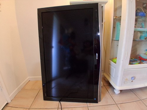 Sharp aquos black flat screen - flat,