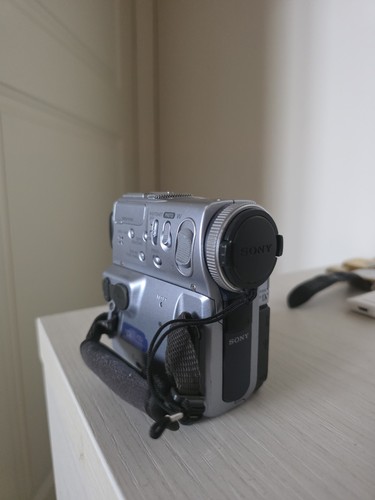 Videocamera sony dcr - videocamera, dcr-pc9e