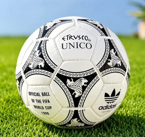 Pallone etrusco unico - unico, calcio