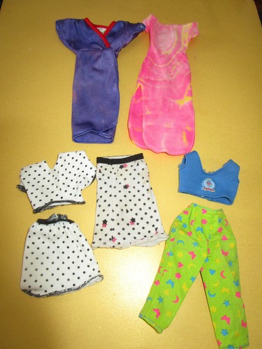 1195 sette vecchi capi barbie - capi,