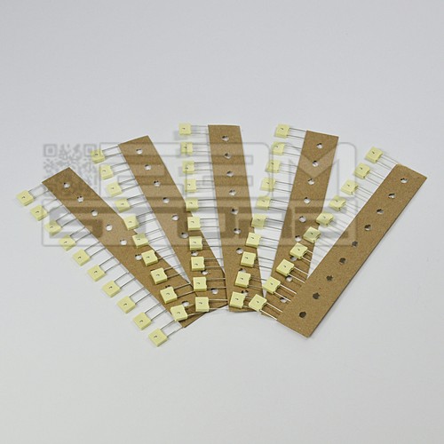 Condensatore poliestere - 50,