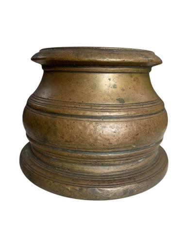 Antico vecchio mortaio - antico, per