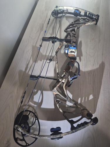 Hoyt pro defiant camo - hoyt,