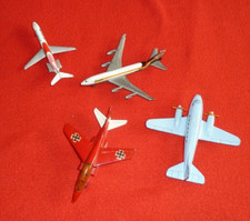 lotto 4  Modellini aerei vari