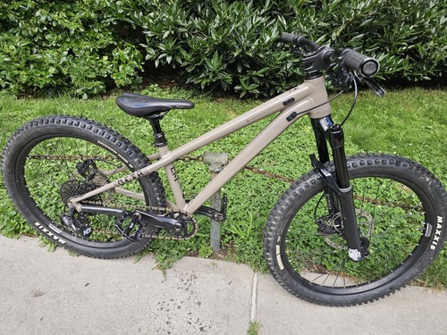 2021 meta commencal - commencal, ht