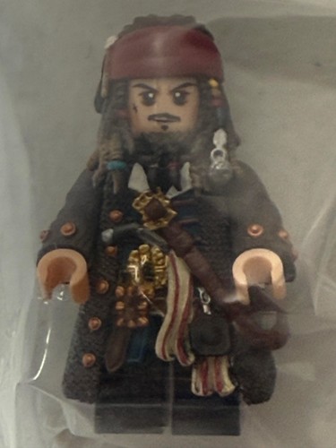 Set figure captain - set,