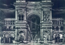 r195 cartolina milano citta'