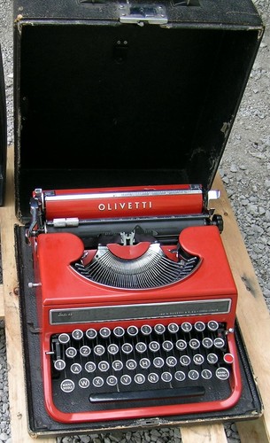 Macchina scrivere olivetti - da,