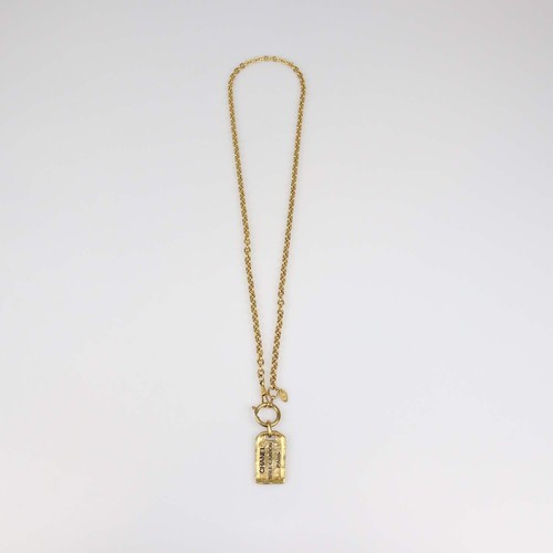 Collana con ciondolo placca