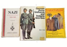 LOTTO 3 LIBRI Uniformi