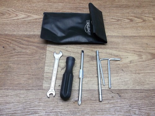 Triumph daytona 675 h67 - 675,