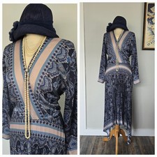 Abito plissettato paisley blu