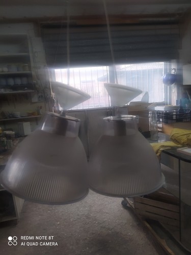 Due lampadari moderni a - lampadari,