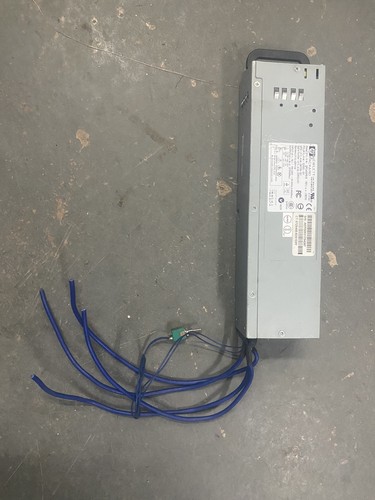 Alimentatore volt amp - 12,