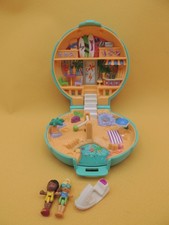 Polly Pocket - Polly's Beach
