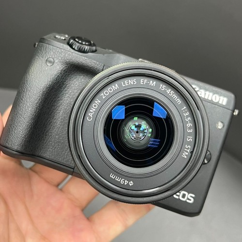 Canon eos 2 megapixel - m3, 24,2