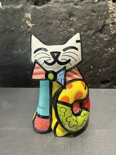 Romero britto fun cat figurine - fun,