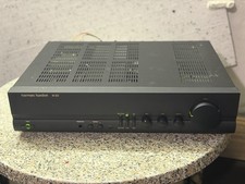 Amplificatore stereo integrato