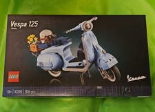 LEGO Icons Vespa 125 Scooter