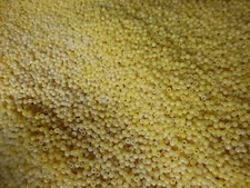 lot de 1000  perle  ancienne bijou jaune ronde perle de Briare diam  4 à 5 mm  