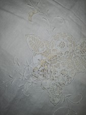 Stupendo Copriletto ricamato a mano, Con Bordure A Uncinetto Puro Lino