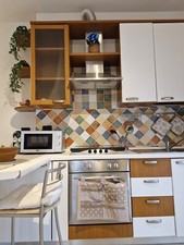 cucina completa di elettrodomestici usata