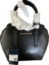 Woman handbag and shoulder bag