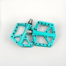 Pedali piatti mtb turchese