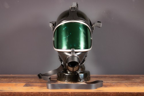 Maschera antigas specchio - a,