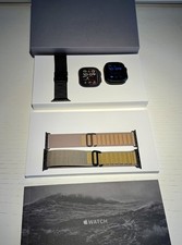 Apple Watch Ultra 2 GPS + Cellular, Cassa 49 mm in titanio nero 